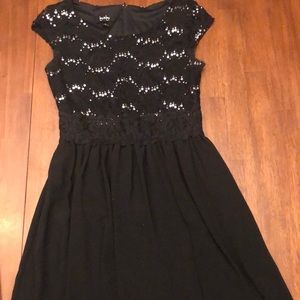 Juniors cocktail dress